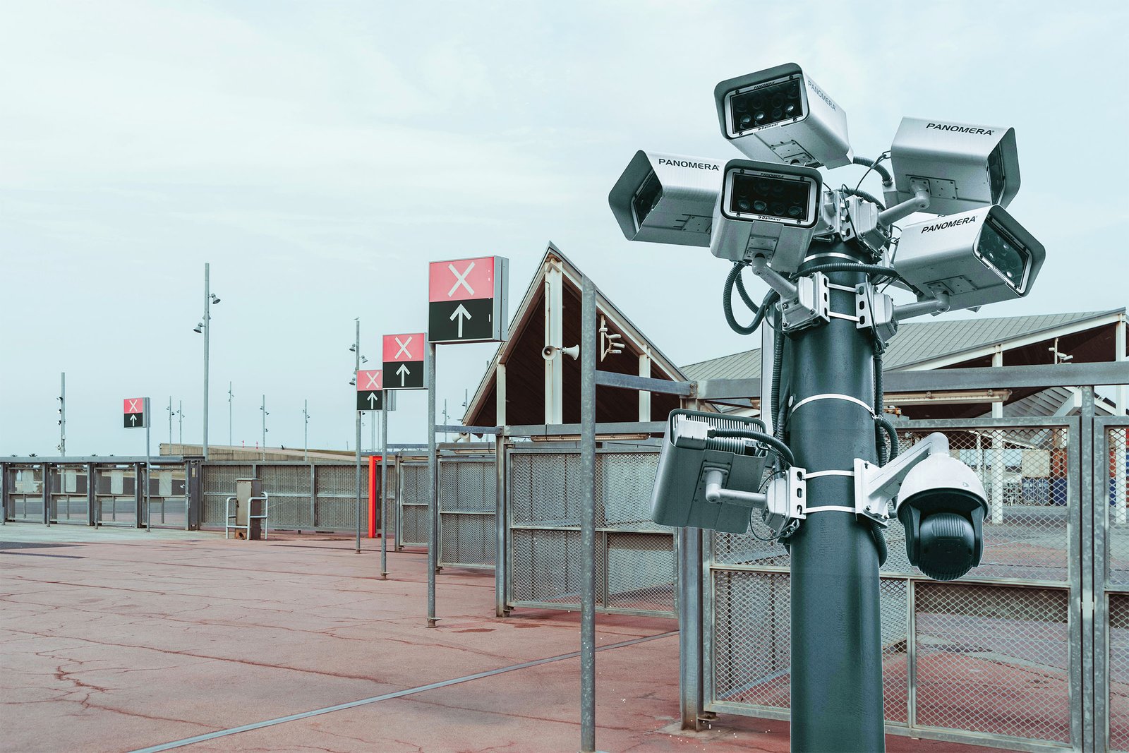 How Modern Governments Track Security Threats Across Borders 1 Security Threats Across Borders